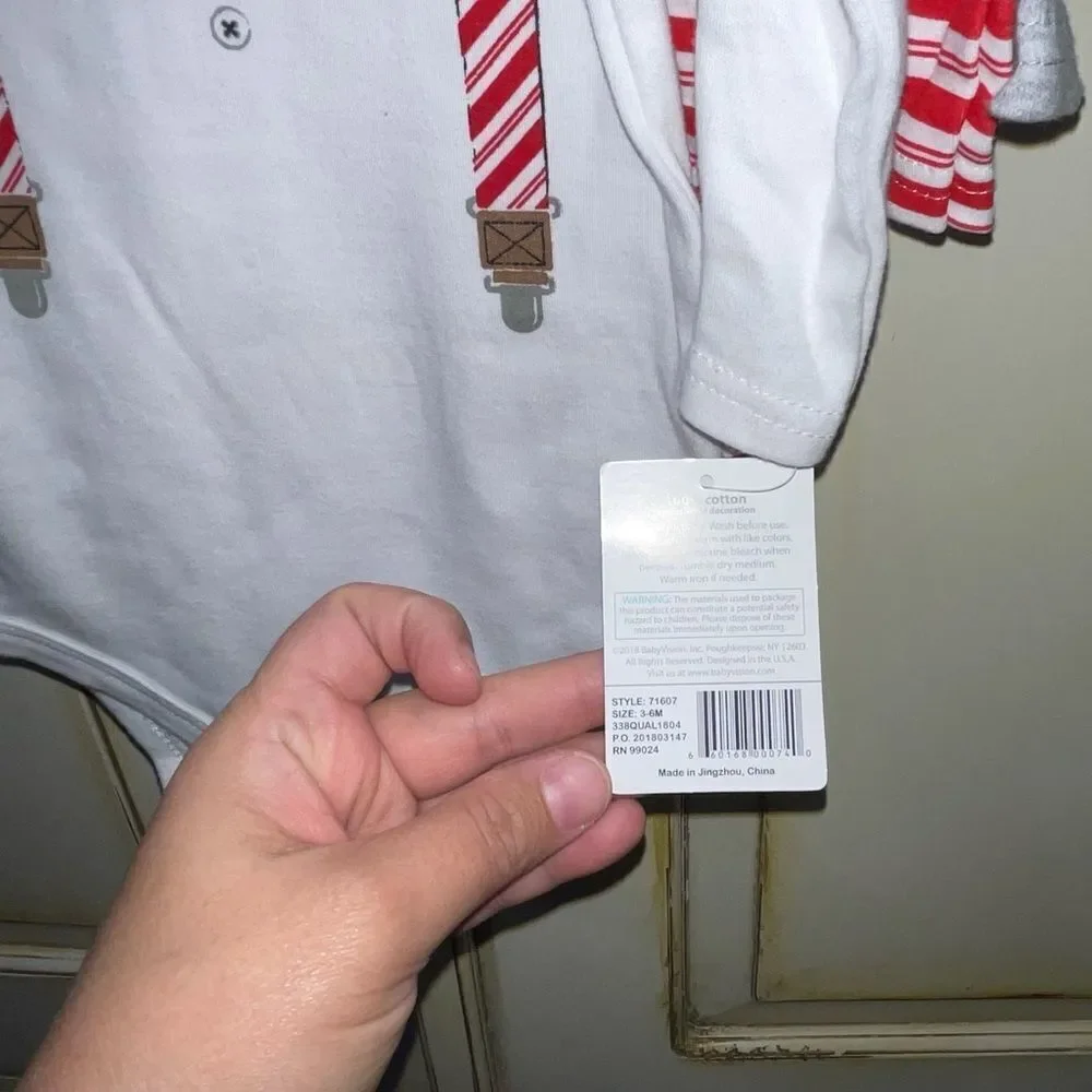 4/$25 - NWT Little Treasure Christmas Holiday‎ Long Sleeve Onesie Multipack